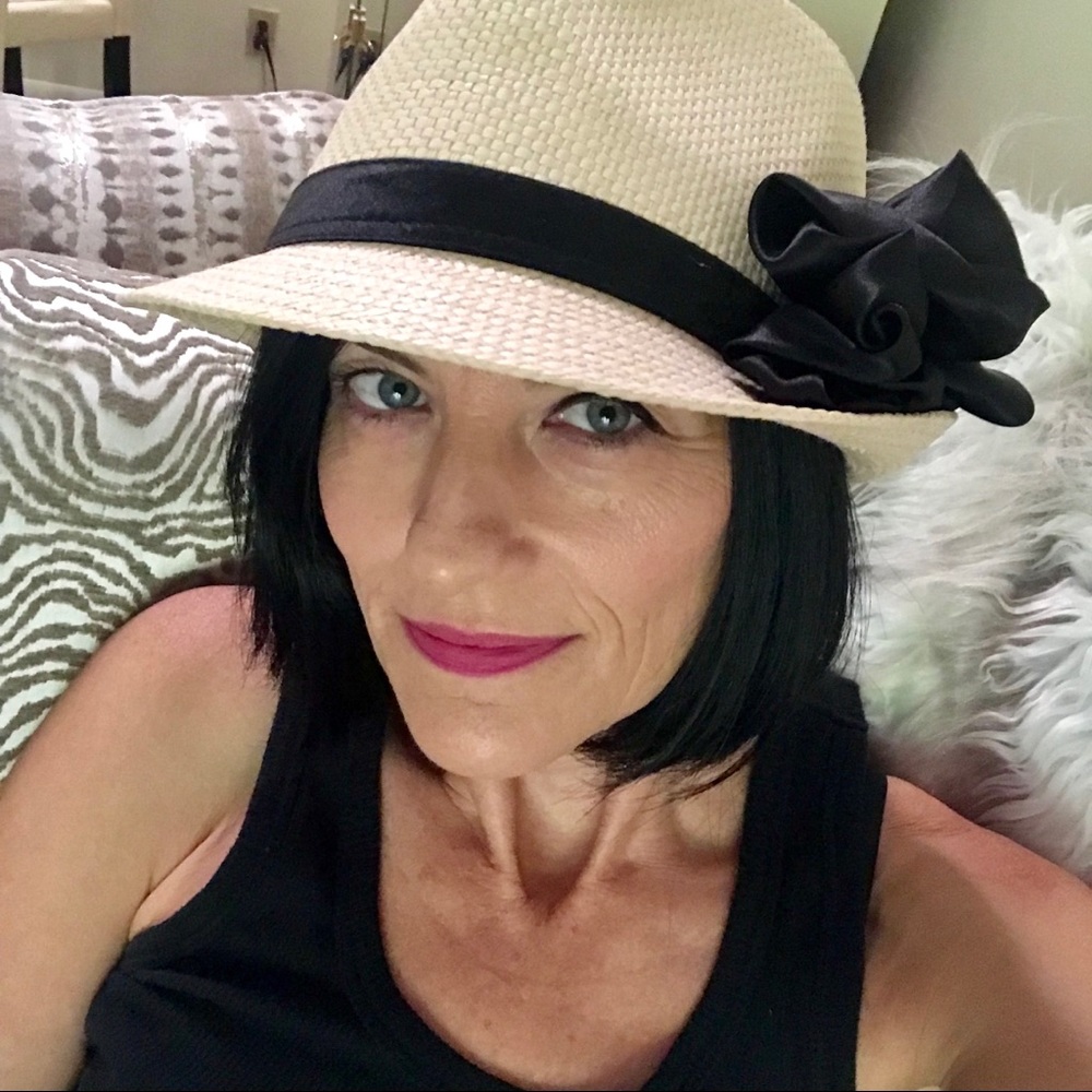 Meet your Posher, Bonnie